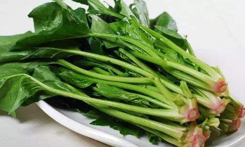 菠菜不能用刀切嗎，手撕的蔬菜和刀切的蔬菜哪個好