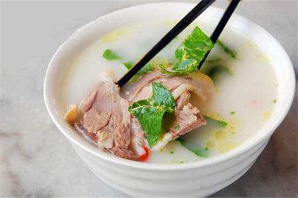 冬至吃羊肉還是立冬吃，經(jīng)常吃羊肉對身體好嗎