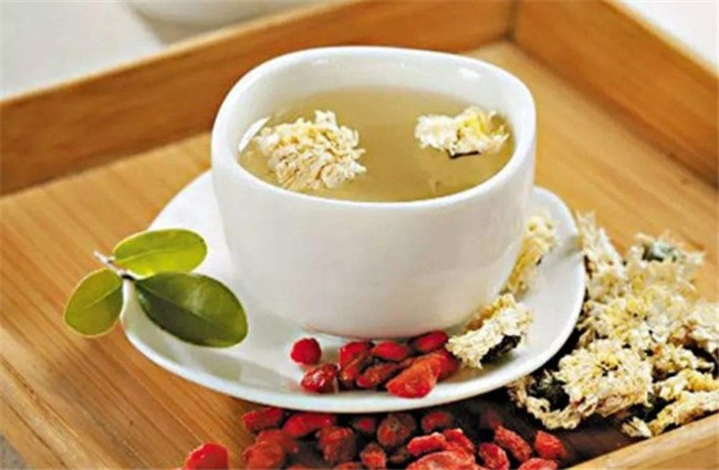 喝菊花決明子茶的功效與作用，菊花決明子茶真的能護肝嗎