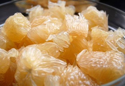 來(lái)月經(jīng)可以吃柚子嗎，吃柚子的注意事項(xiàng)