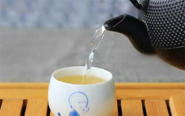 喝茶有什么好處，喝菊花茶有什么好處