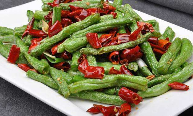 干煸四季豆需要焯水嗎，干煸四季豆怎么炒