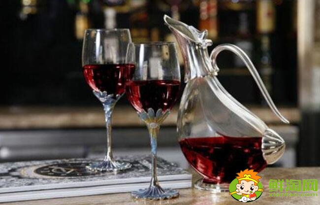 沒有醒酒器怎么醒酒，紅酒不醒酒會怎么樣