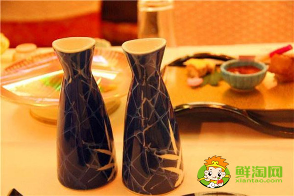 韓國(guó)燒酒是勾兌的嗎,燒酒和清酒哪個(gè)好喝