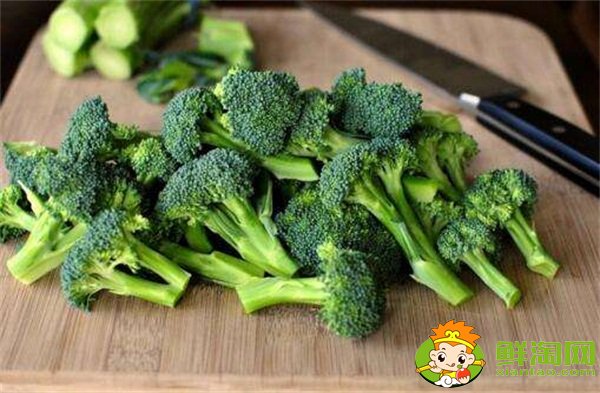西蘭花變白了能吃嗎，西蘭花吃多了的害處