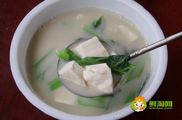 菠菜跟豆腐可以同時吃嗎,菠菜和豆腐一起有毒的謠言終于破了