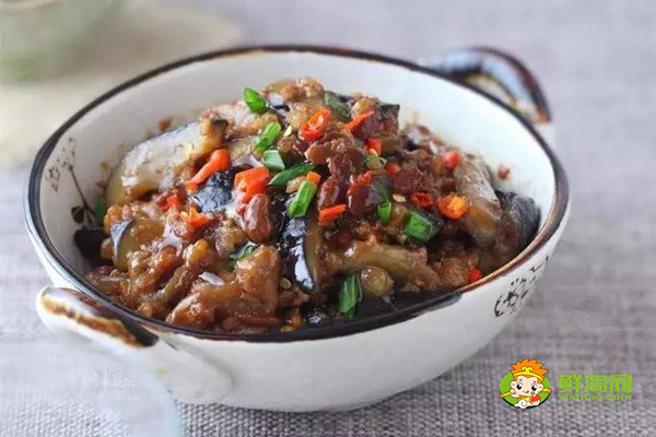 肉末茄子要放水嗎，多做這一步，茄子好吃還不油膩