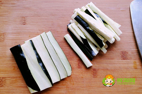 茄子切了后用水泡嗎,泡過水的茄子好吃又省油