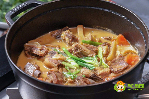 甘蔗與什么一起煲湯好，甘蔗和羊肉煲湯可以滋補(bǔ)暖身