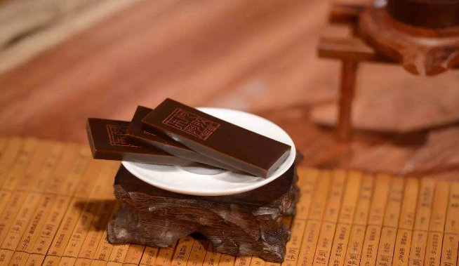 東阿阿膠吃了會胖嗎