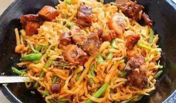 燜面用生面還是熟面