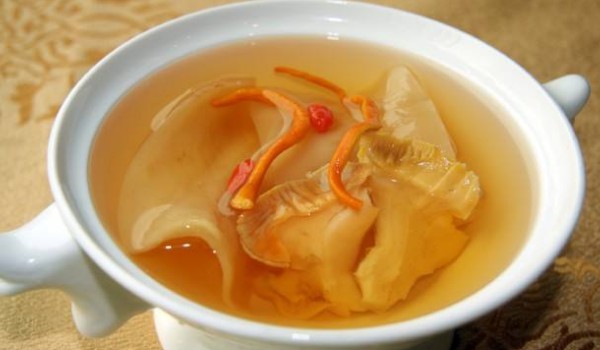 花膠早晚吃的區(qū)別