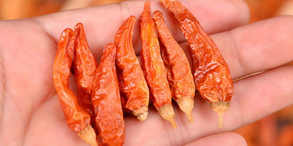 小米辣辣手了用什么辦法洗凈