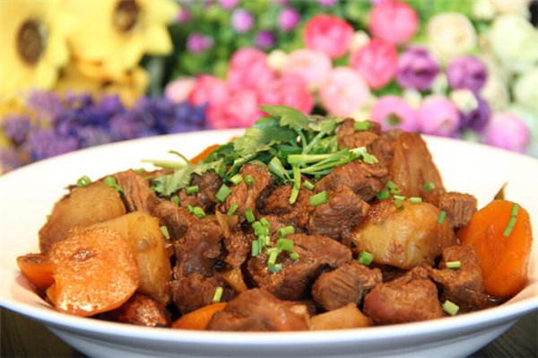 牛肉燉什么
