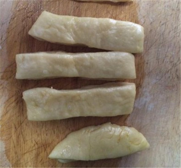 商業(yè)油條加什么會(huì)酥脆